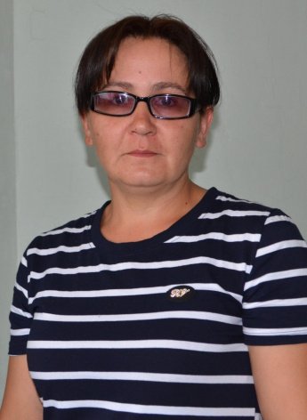 Тырина Евгения Сергеевна, главный хранитель фондов