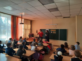 МУЗЕЙНЫЙ УРОК «СТАРАЯ ИГРУШКА – ПЛЮШЕВЫЙ МИШКА»