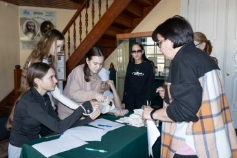 Школьники приняли участие в тематическом квесте «Дорогами войны»