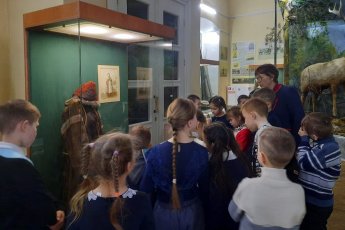 МУЗЕЙНЫЙ УРОК «КУЛЬТУРА ОДЕЖДЫ НАРОДОВ ЗАБАЙКАЛЬЯ»