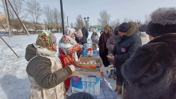Нерчинский краеведческий музей угощал блинами и гречневой кашей на Масленице
